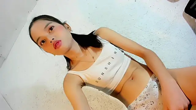Snapshot of CUTIE_GIRLSX chatting on June 24, 2026, 9:41 am CUTIE GIRLSX online show from June 24, 2026, 9:41 am