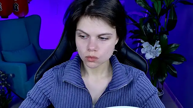 Snapshot of EllieMurler chatting on September 17, 2025, 9:11 am EllieMurler online show from September 17, 2025, 9:11 am