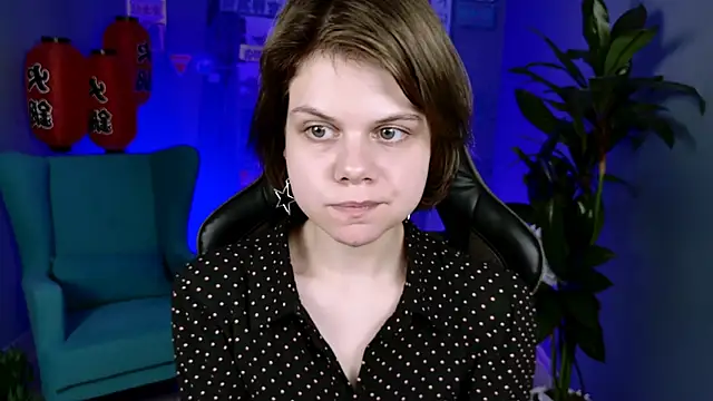 Snapshot of EllieMurler chatting on October 8, 2025, 9:07 am EllieMurler online show from October 8, 2025, 9:07 am