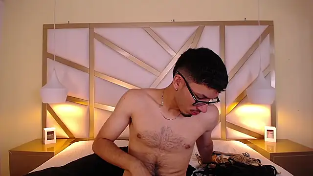 Jaxon Carter online show from November 30, 2025, 8:35 pm