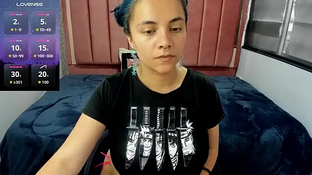 Kiara Cruz   online show from September 26, 2025, 8:13 pm