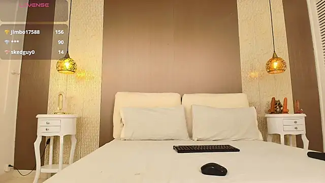 Tiifany Baker online show from September 17, 2025, 7:37 pm