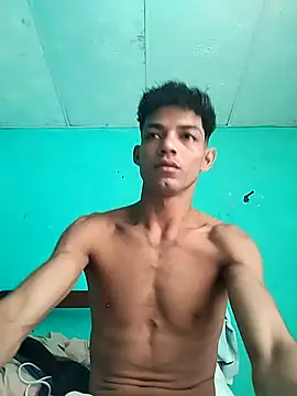 Brayanellatino online show from March 3, 2026, 2:12 pm