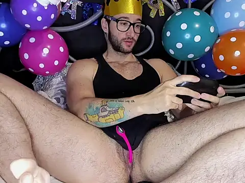 Snapshot of Vangelsing_ chatting on November 13, 2025, 5:23 pm Vangelsing online show from November 13, 2025, 5:23 pm