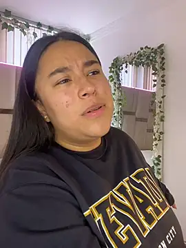 Zoey thompson online show from January 14, 2026, 7:41 pm