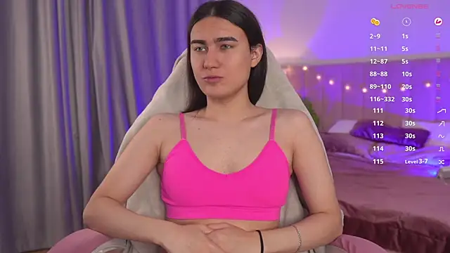 HeyAlena online show from October 14, 2025, 6:36 am