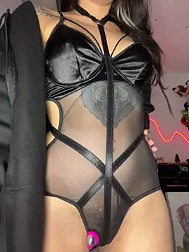 virtualgirlbr online show from June 14, 2026, 6:48 am