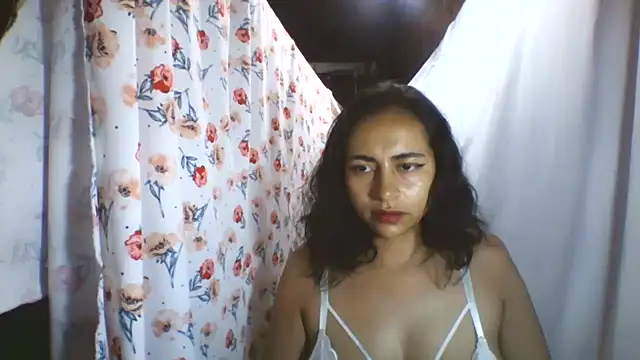 Anabelhotxx16 online show from October 13, 2025, 1:49 am