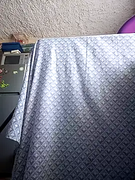 Snapshot of mexosito27 chatting on October 25, 2025, 10:37 pm mexosito27 online show from October 25, 2025, 10:37 pm