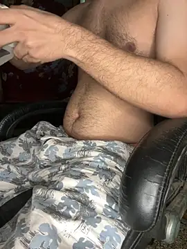 Snapshot of moonworshiper chatting on September 21, 2025, 5:53 am moonworshiper online show from September 21, 2025, 5:53 am