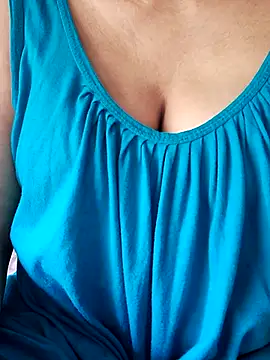 Snapshot of Mon-Shot9 chatting on September 28, 2025, 1:55 am Mon-Shot9 online show from September 28, 2025, 1:55 am