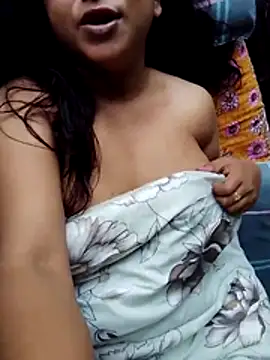 Snapshot of sweet_jenni chatting on December 3, 2025, 8:12 am sweet jenni online show from December 3, 2025, 8:12 am