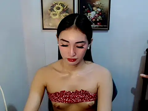 Snapshot of lovelysassy chatting on December 14, 2025, 7:07 pm lovelysassy online show from December 14, 2025, 7:07 pm