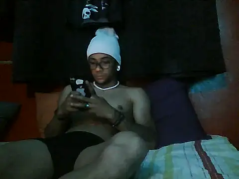 Snapshot of Longstickboy666 chatting on November 13, 2025, 5:45 pm Longstickboy666 online show from November 13, 2025, 5:45 pm