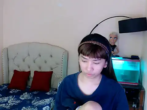 ShantalFoxxy  online show from March 18, 2026, 4:26 am