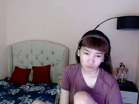 Snapshot of ShantalFoxxy_ chatting on July 4, 2026, 1:01 am ShantalFoxxy online show from July 4, 2026, 1:01 am
