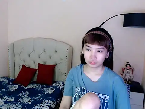 Snapshot of ShantalFoxxy_ chatting on July 27, 2026, 1:01 am ShantalFoxxy online show from July 27, 2026, 1:01 am