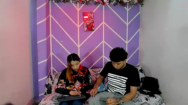 Snapshot of lau_and_boys18 chatting on October 29, 2025, 2:19 pm lau and boys18 online show from October 29, 2025, 2:19 pm