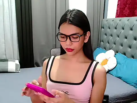 Snapshot of kitelpery_03 chatting on March 15, 2026, 2:12 pm kitelpery 03 online show from March 15, 2026, 2:12 pm