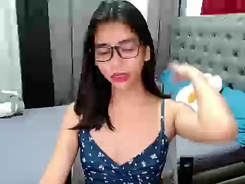 Snapshot of kitelpery_03 chatting on March 19, 2026, 2:43 pm kitelpery 03 online show from March 19, 2026, 2:43 pm