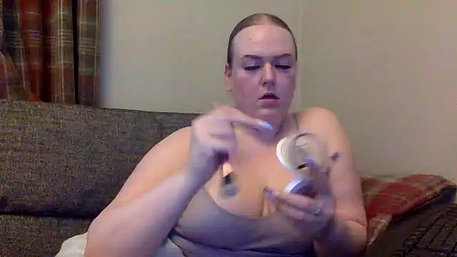 Snapshot of gracelovesxx chatting on July 30, 2026, 7:02 pm gracelovesxx online show from July 30, 2026, 7:02 pm