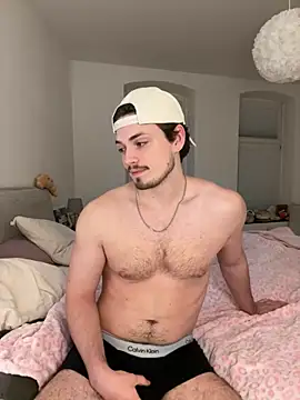 xlucax online show from January 7, 2026, 8:33 pm