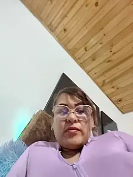 AlexxiaaMat online show from April 26, 2026, 9:18 am