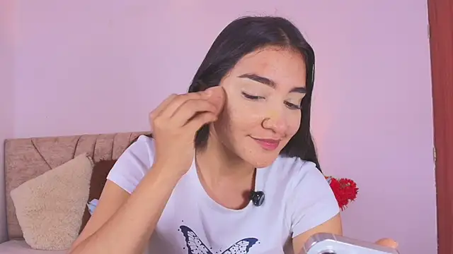 sweet artemiis online show from February 23, 2026, 9:45 pm