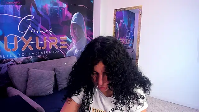 Snapshot of angelita_martins chatting on September 26, 2025, 8:35 pm angelita martins online show from September 26, 2025, 8:35 pm