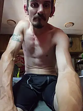Snapshot of mike42088 chatting on June 17, 2026, 8:10 pm mike42088 online show from June 17, 2026, 8:10 pm