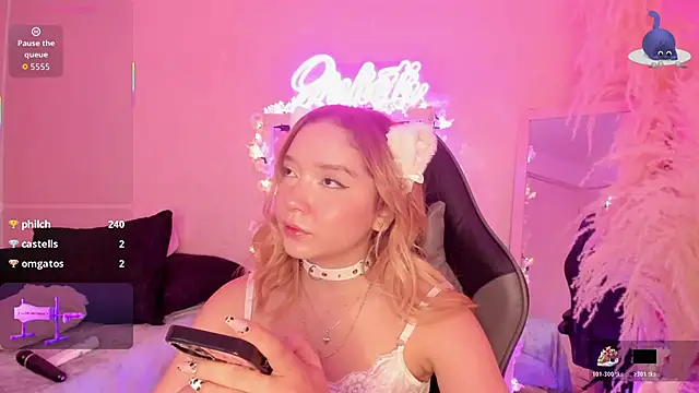 JuliethMoss online show from March 1, 2026, 7:43 am