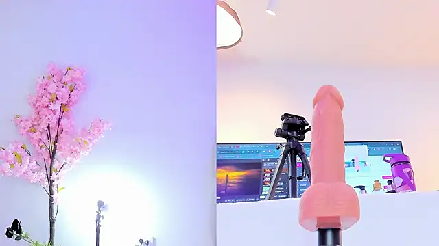 maily zanss online show from January 9, 2026, 7:37 pm