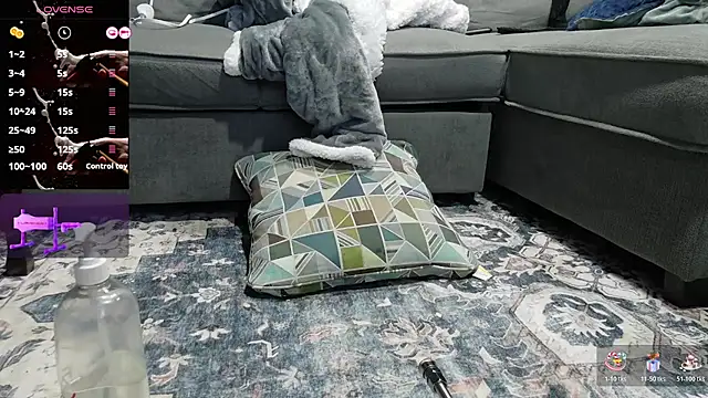 Snapshot of omgpaul chatting on February 24, 2026, 1:36 am omgpaul online show from February 24, 2026, 1:36 am