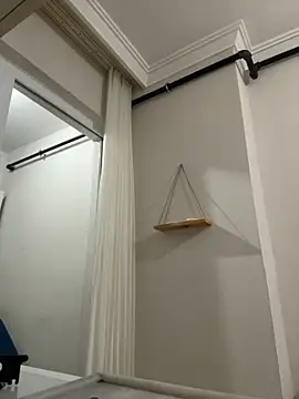 S-kt-et online show from October 3, 2025, 5:54 pm