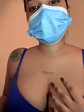 Snapshot of Saza_lklx chatting on October 18, 2025, 10:27 am Saza lklx online show from October 18, 2025, 10:27 am