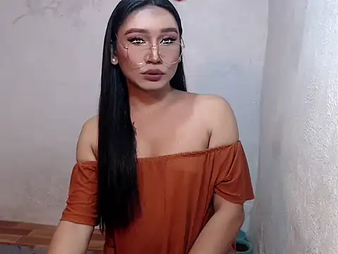 Snapshot of Iringitom16 chatting on March 18, 2026, 4:10 pm Iringitom16 online show from March 18, 2026, 4:10 pm