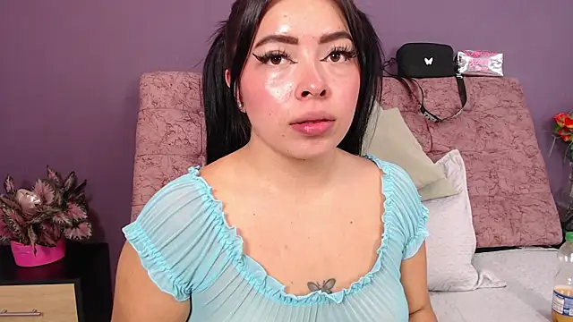 Snapshot of KateWelsin chatting on June 10, 2026, 7:46 pm KateWelsin online show from June 10, 2026, 7:46 pm