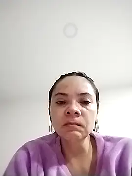 Snapshot of Cami_Konor chatting on November 21, 2025, 4:22 am Cami Konor online show from November 21, 2025, 4:22 am