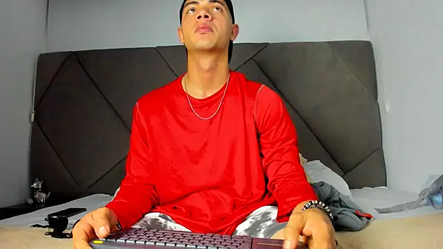 andrew colleman online show from September 12, 2025, 9:31 am