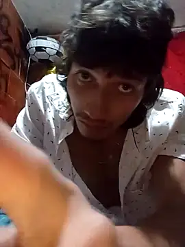 Snapshot of alexandercruz chatting on December 13, 2025, 10:37 pm alexandercruz online show from December 13, 2025, 10:37 pm