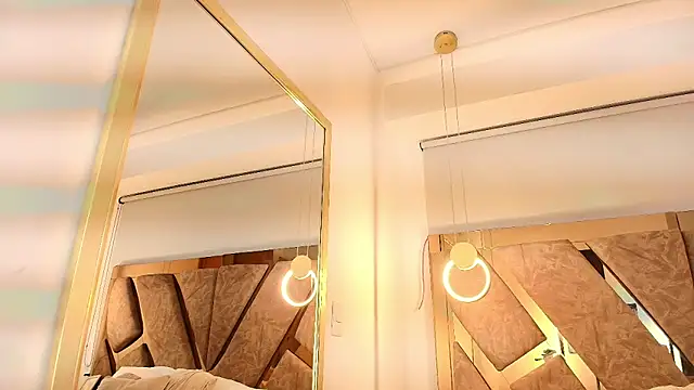 zarah andrew   online show from November 27, 2025, 11:56 am