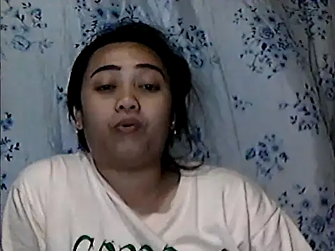 Pinay Chubby20 online show from April 3, 2026, 9:35 pm
