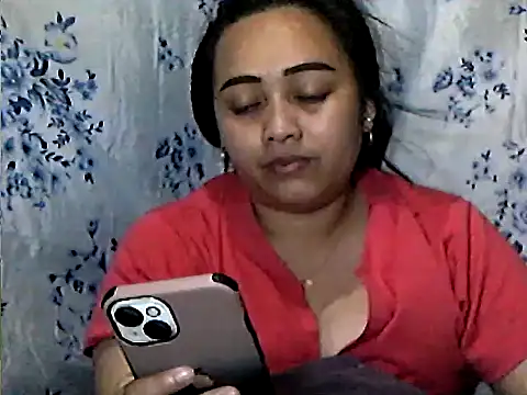 Pinay Chubby20 online show from April 4, 2026, 9:40 am