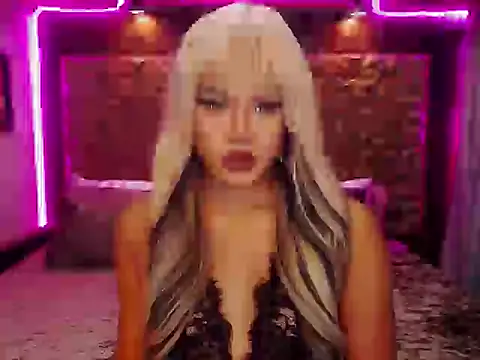 Snapshot of YllanaAltheaXxX chatting on September 15, 2025, 5:13 pm YllanaAltheaXxX online show from September 15, 2025, 5:13 pm