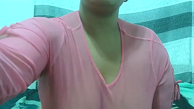 Snapshot of ThickHunn99 chatting on November 12, 2025, 12:49 pm ThickHunn99 online show from November 12, 2025, 12:49 pm