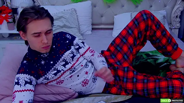 WilliamDyson online show from December 20, 2025, 3:13 am