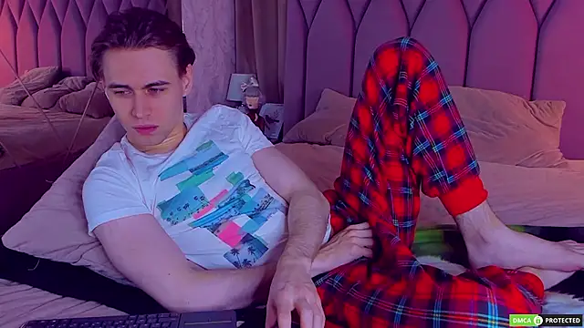 WilliamDyson online show from February 4, 2026, 3:12 am