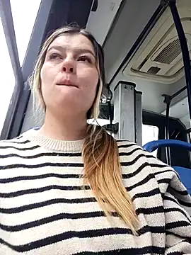 Fernandar2025 online show from February 25, 2026, 7:45 pm