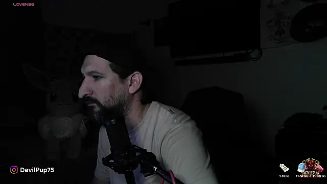 DevilPup75  online show from January 15, 2026, 10:31 am