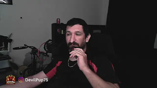 Snapshot of DevilPup75_ chatting on July 22, 2026, 5:32 am DevilPup75 online show from July 22, 2026, 5:32 am